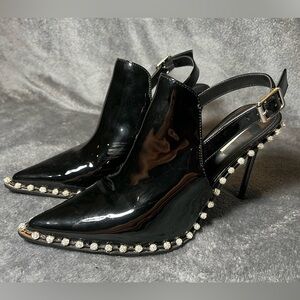 Steve Madden Vivian Bootie Heels with Buckle Closure Black Patent 9M